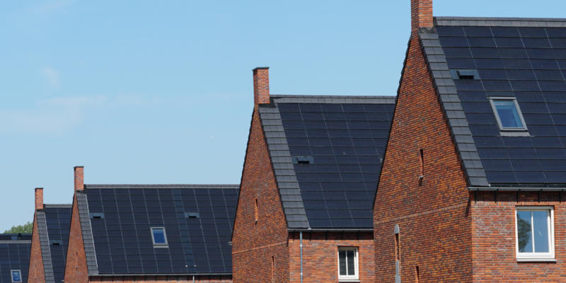 zonnepanelen dakpannen